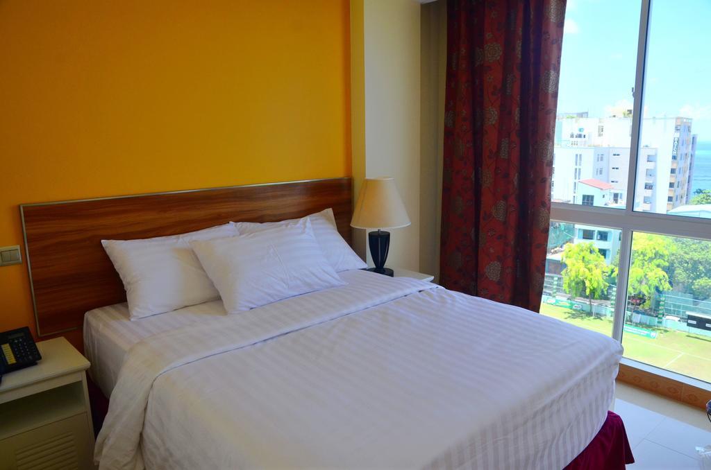 Hotel The Melrose à Malé Chambre photo